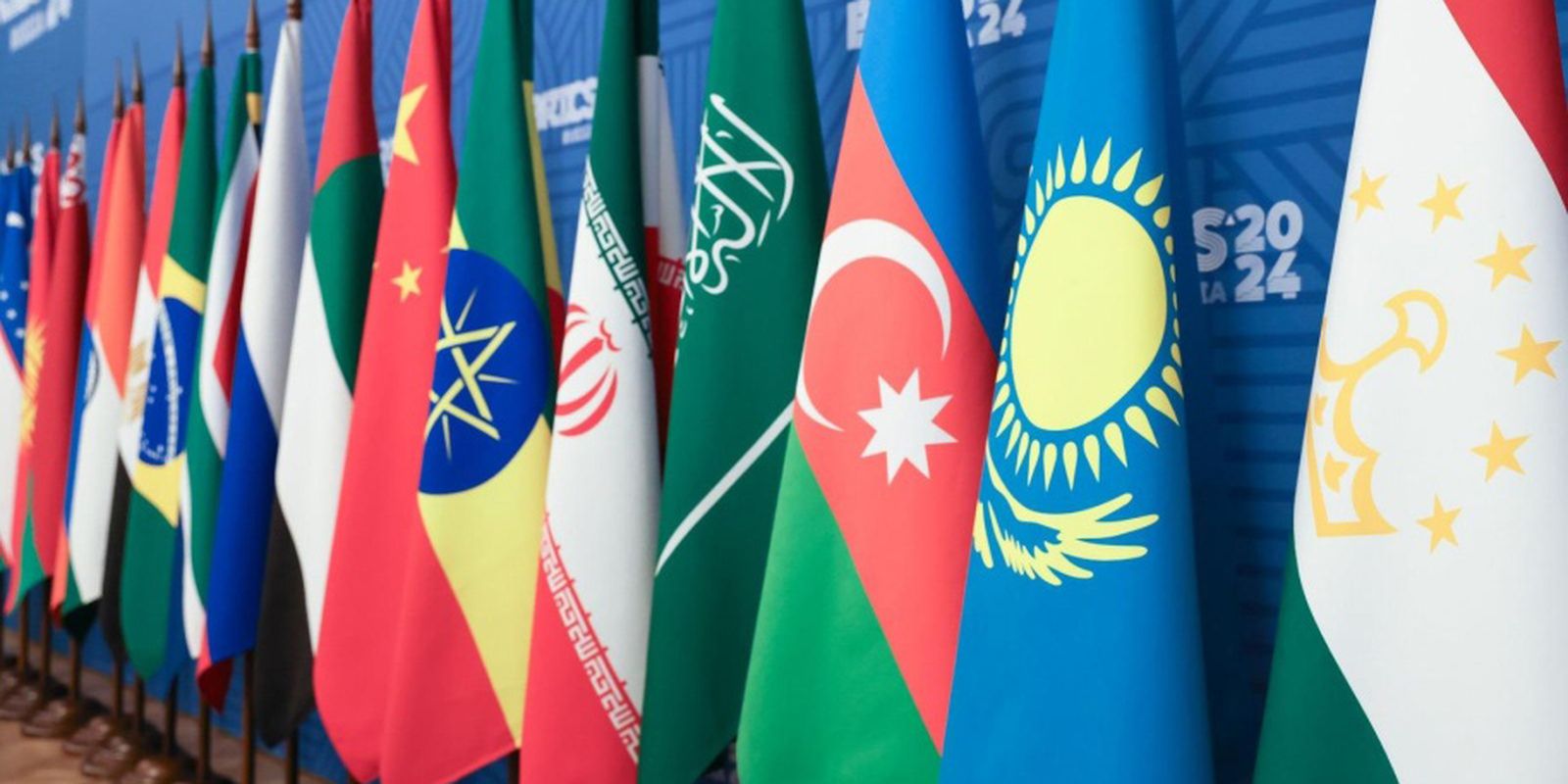 Fórum Parlamentar do Brics em Brasília reúne delegações de 15 países