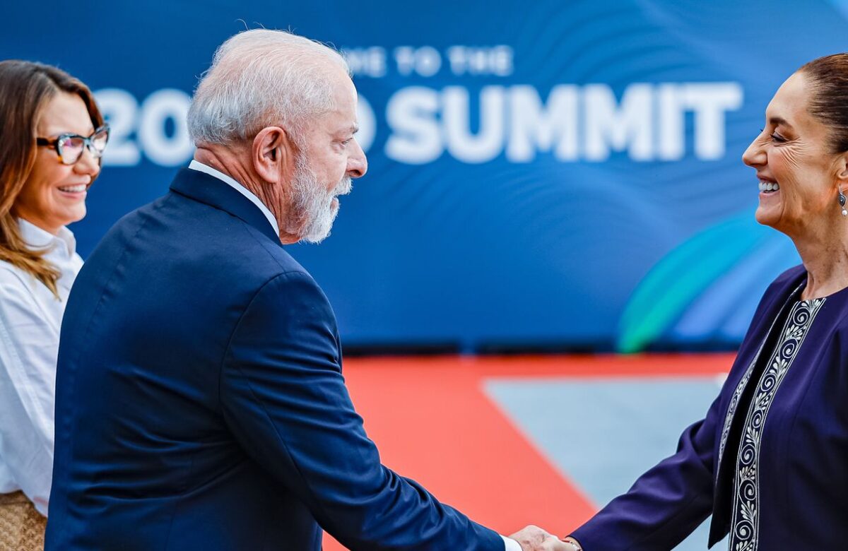 Lula propõe aprofundar relações econômicas e comerciais com o México