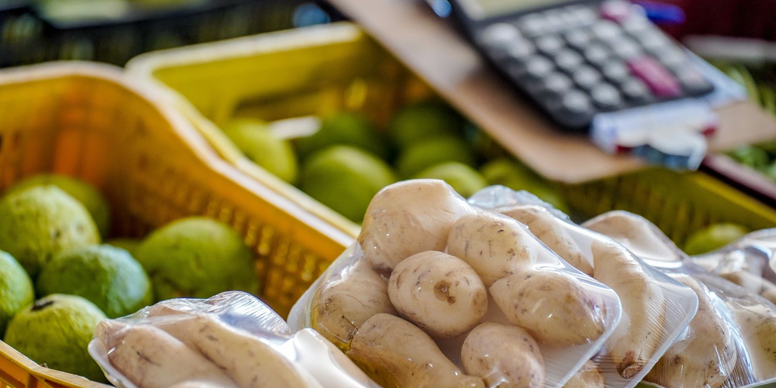 Batata e cebola estão mais baratas, diz Conab