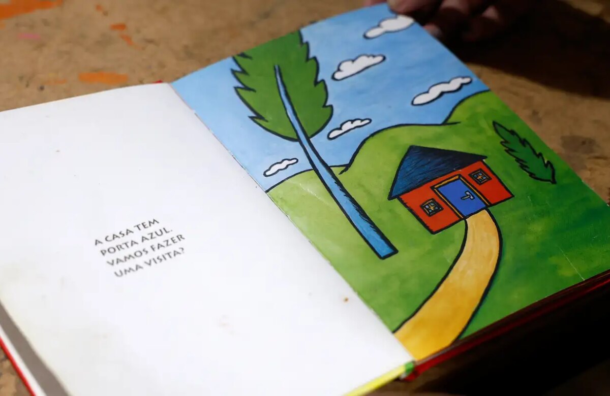 Ler ensina empatia a crianças, diz presidente da Biblioteca Nacional