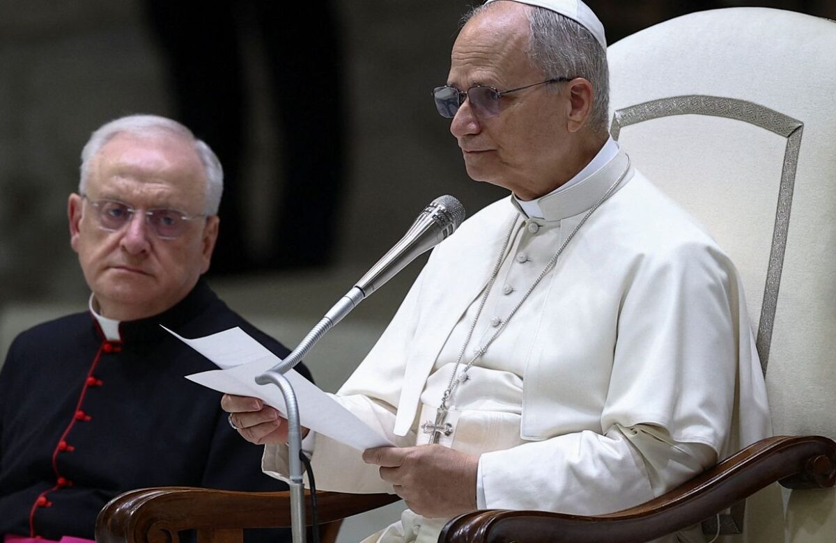 Papa Leão faz 1ª reunião com sobreviventes de abuso sexual na Igreja