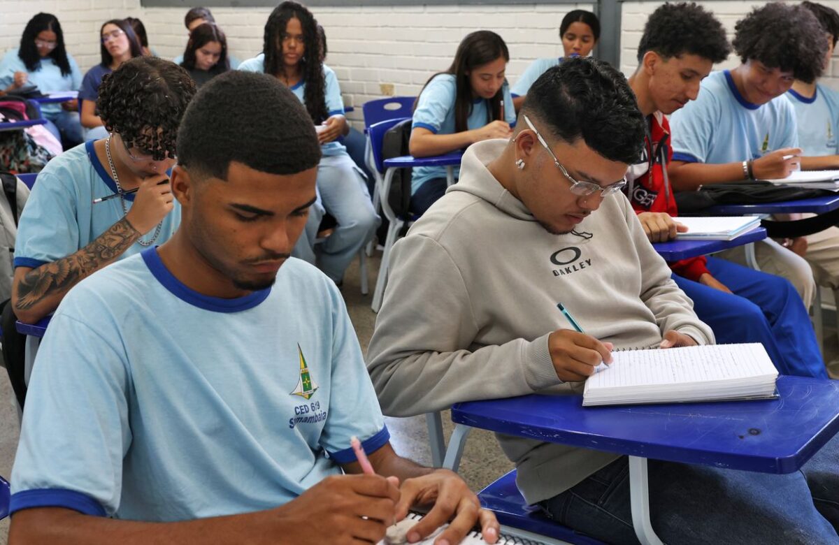Pé-de-Meia: nascidos em setembro e outubro recebem 8ª parcela