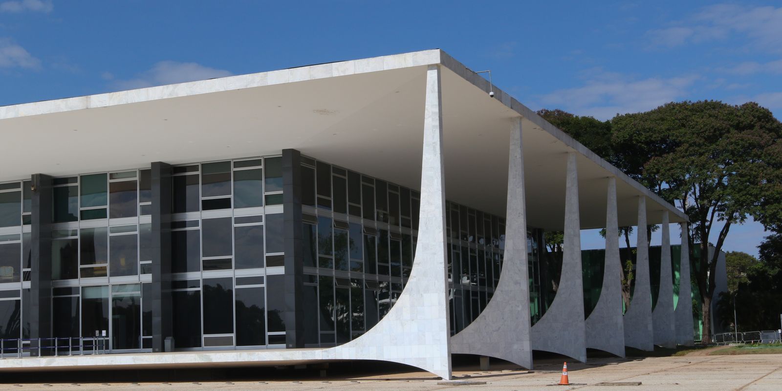 STF tem 2 votos para manter desativado sistema de controle de bebidas