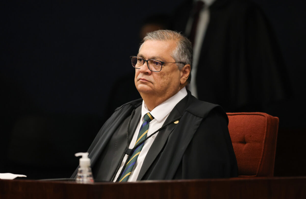 Em nova decisão, Dino proíbe novas leis que criem ‘penduricalhos’