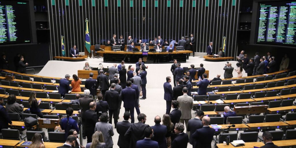 Câmara aprova PL antifacção e endurece penas para crime organizado