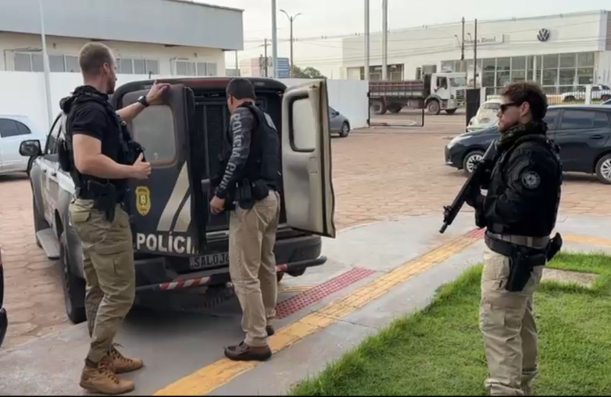 Polícia Civil cumpre sete mandados contra grupo que aplicava golpes em vendas online de carros