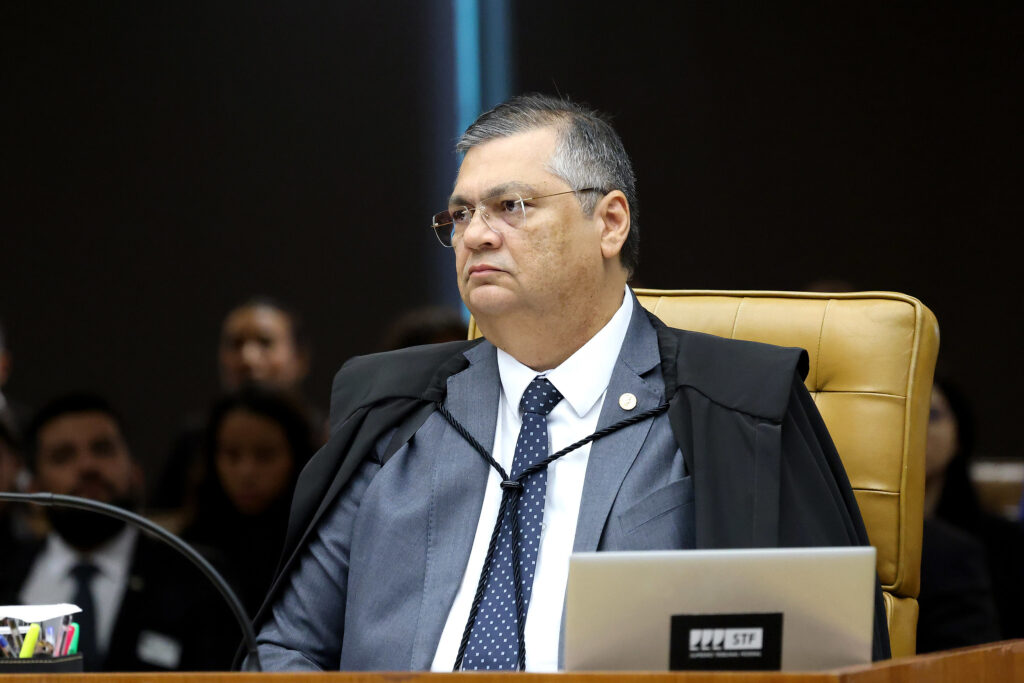 STF julga decisão de Dino que suspendeu pagamento de penduricalhos