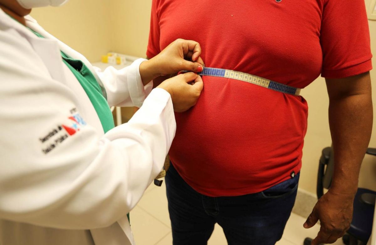Com farinha, açaí e sanduíches no cardápio popular, Belém vira exemplo do avanço da obesidade no país