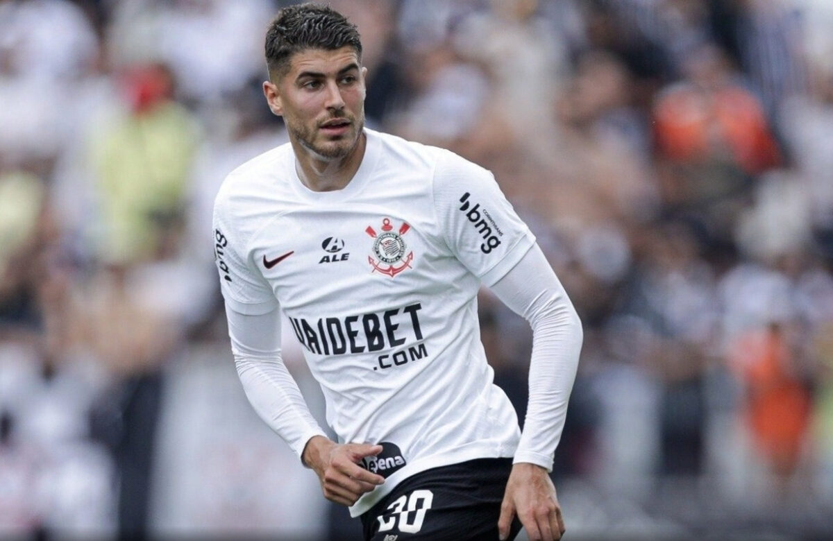 Pedro Raul no Remo? Leão estuda proposta por atacante sem espaço no Corinthians