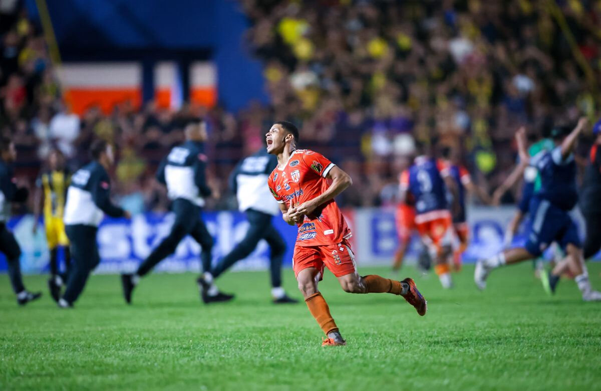 Capitão Poço bate Castanhal e é campeão inédito da Copa Grão-Pará