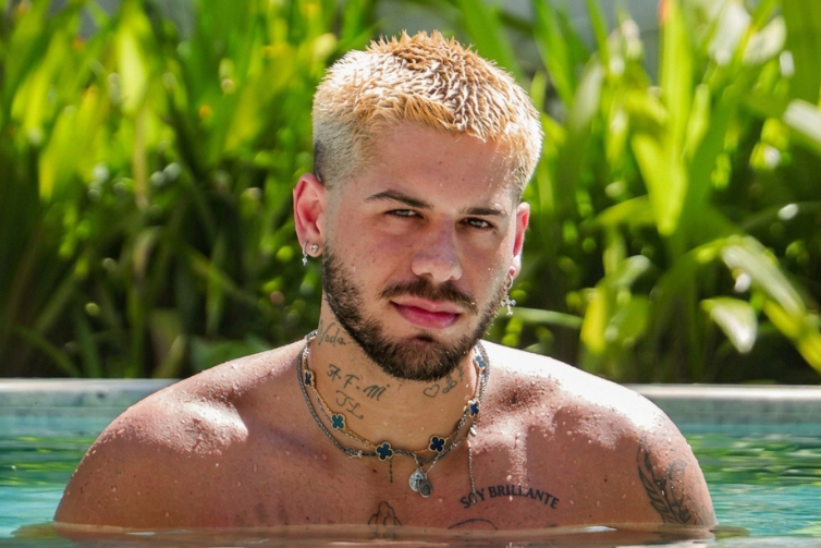 Implante de testosterona de Zé Felipe: entenda quais são os efeitos do ‘chip’ usado por homens