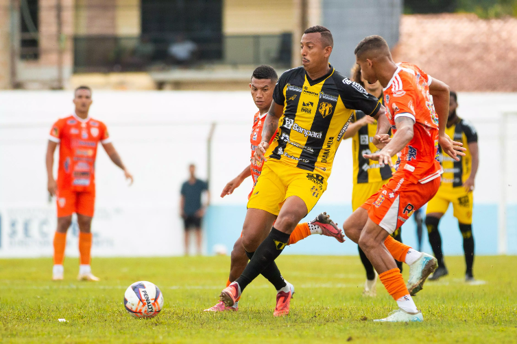 Copa Grão Pará terá campeão inédito com disputa de Capitão Poço e Castanhal na final neste sábado (7)