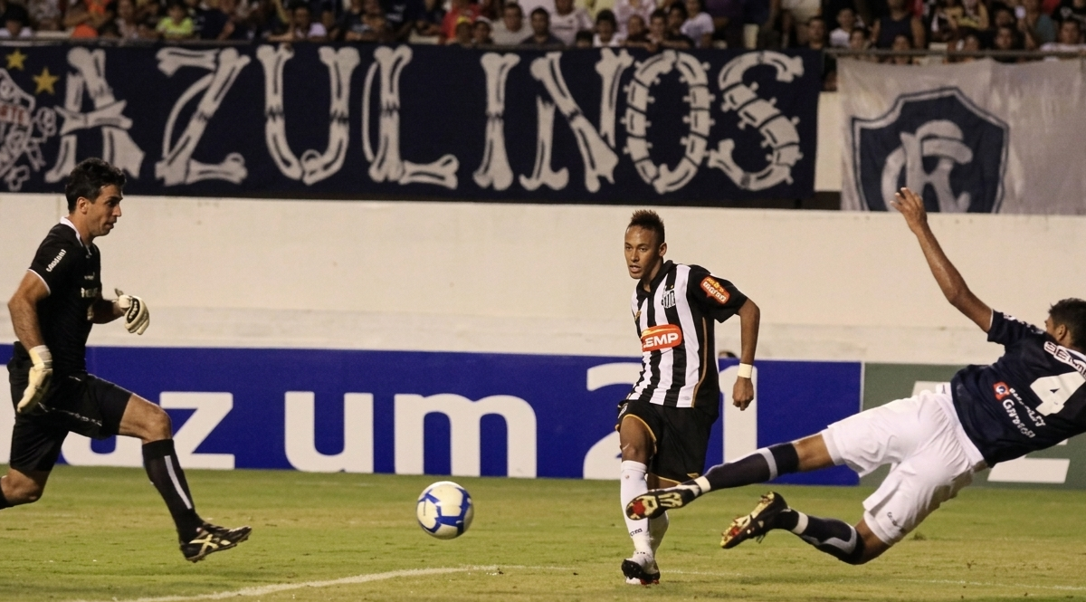 Remo nunca venceu o Santos na história; Leão marcou apenas 3 vezes contra o Pei