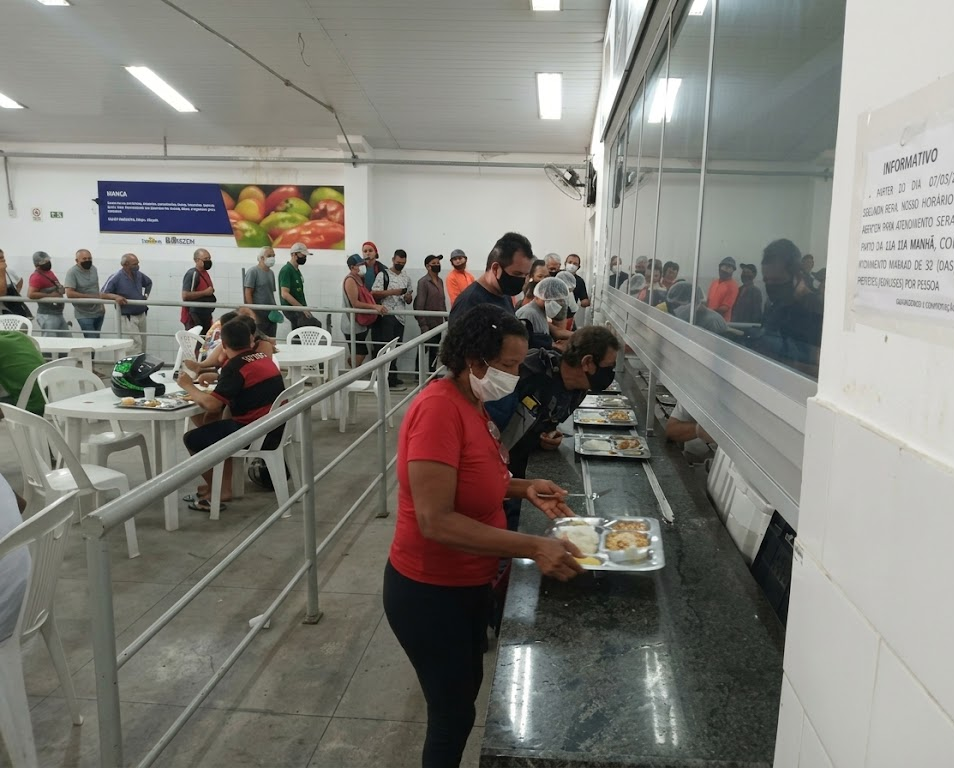 Defensoria pede bloqueio de R$ 2,3 milhões e responsabilização de prefeito por atraso na reabertura do Restaurante Popular