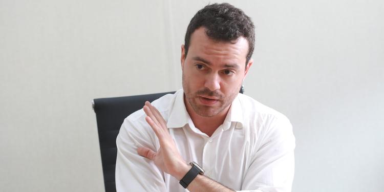 TCM suspende pagamentos de contrato de R$ 19,6 milhões para compra de uniformes escolares em Belém após indícios de irregularidades