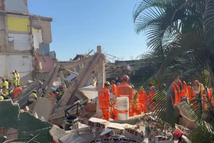 Desabamento de prédio com lar de idosos em Belo Horizonte deixa ao menos um morto