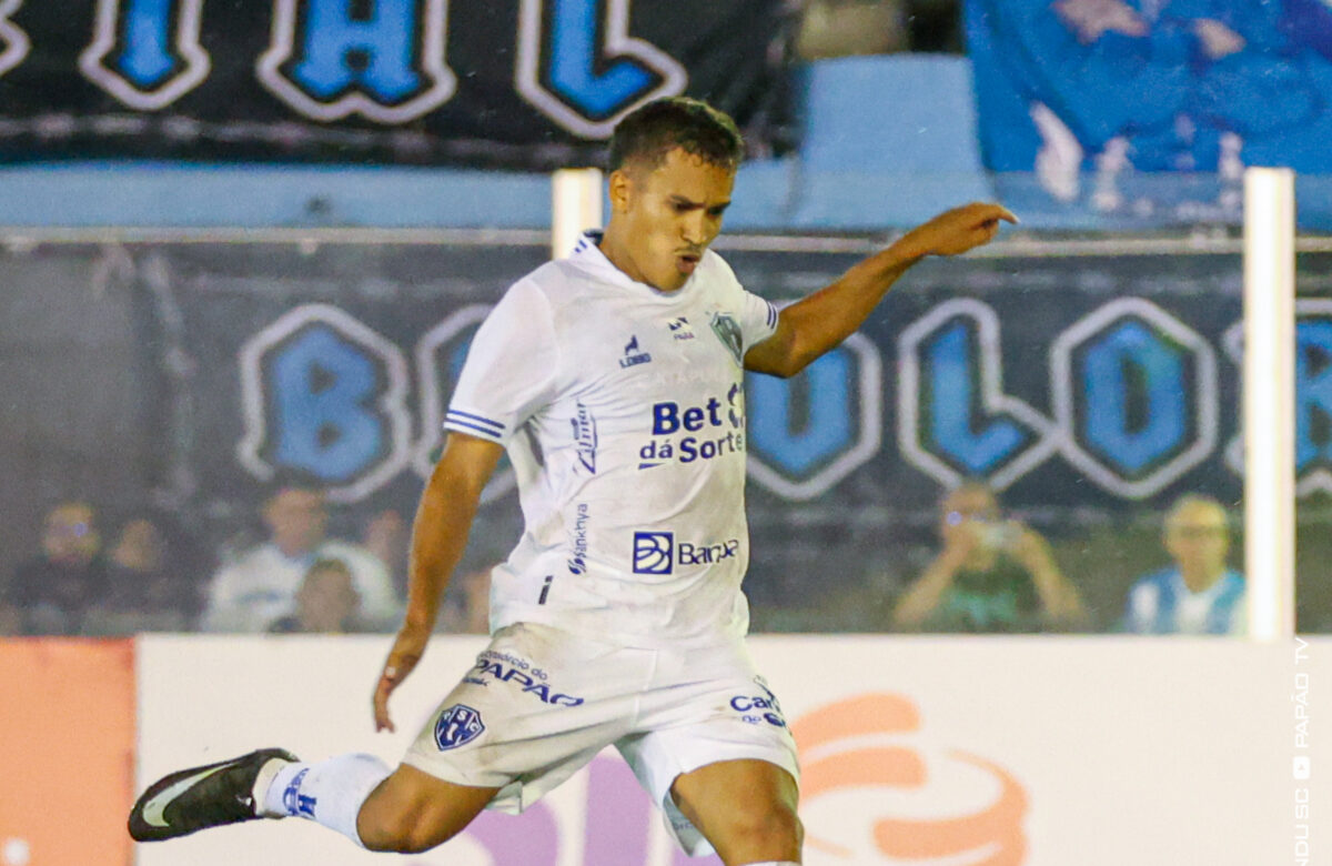 Atacante do Paysandu fala sobre oportunidades perdidas: ‘Falta sorte’