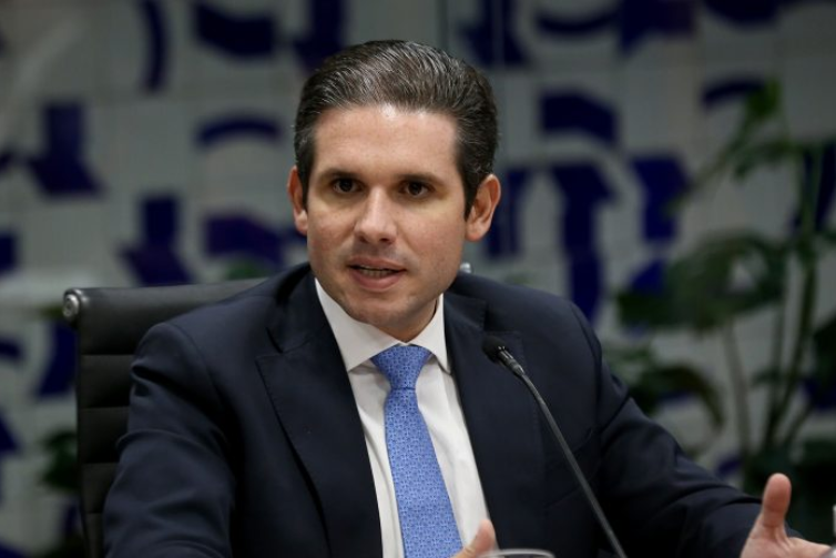 Escala 6×1: Motta marca votação de proposta em comissão para 22 de abril