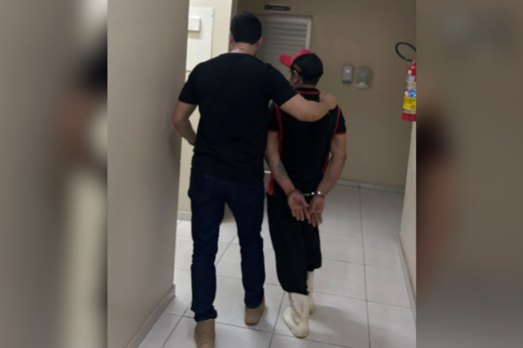 Homem é preso suspeito de abusar da enteada adolescente em Belém