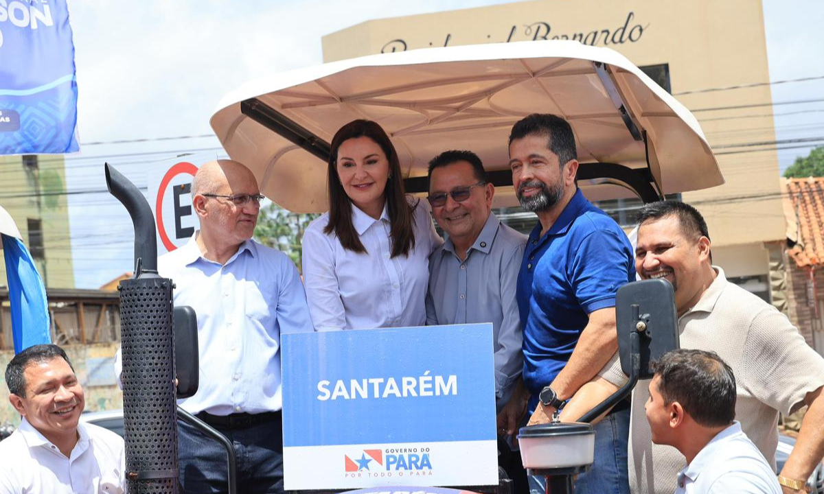 Governadora Hana entrega tratores a municípios do Baixo Amazonas para apoio à produção agrícola