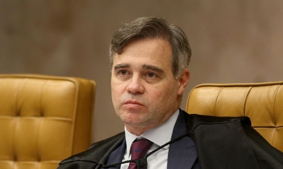 Ministro do STF indicado por Bolsonaro, André Mendonça lamenta rejeição de Jorge Messias pelo Senado