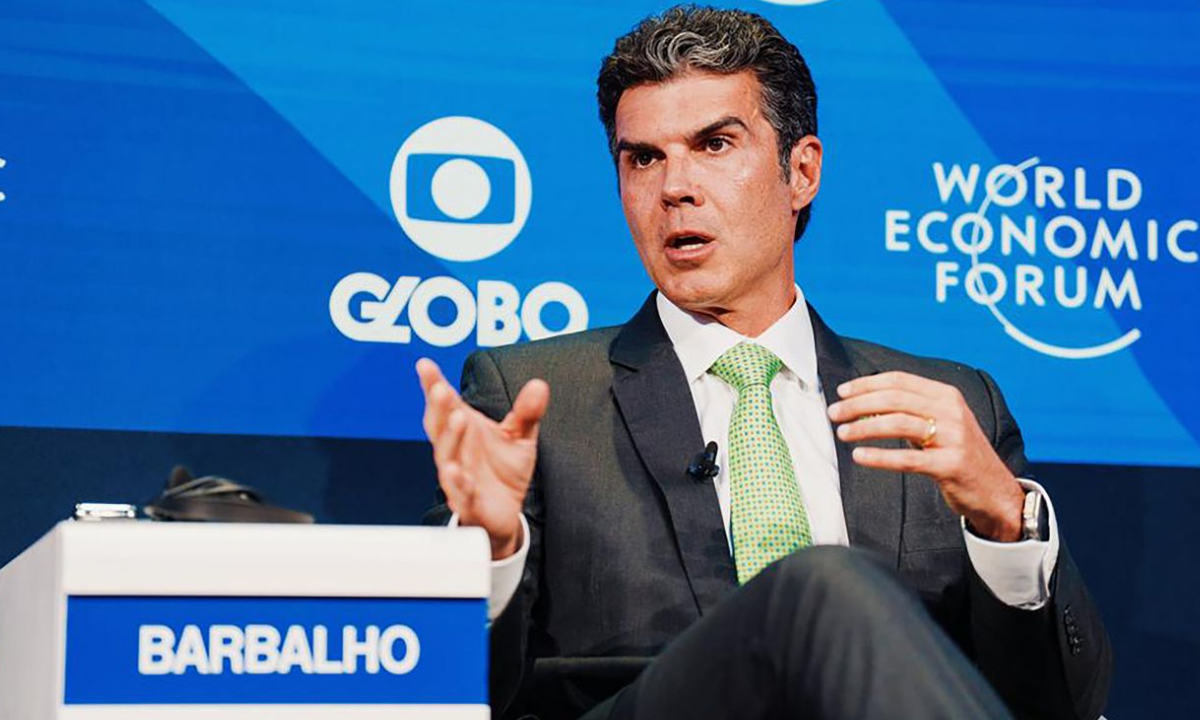 Helder Barbalho lidera com folga, e disputa pela segunda vaga ao Senado segue aberta no Pará