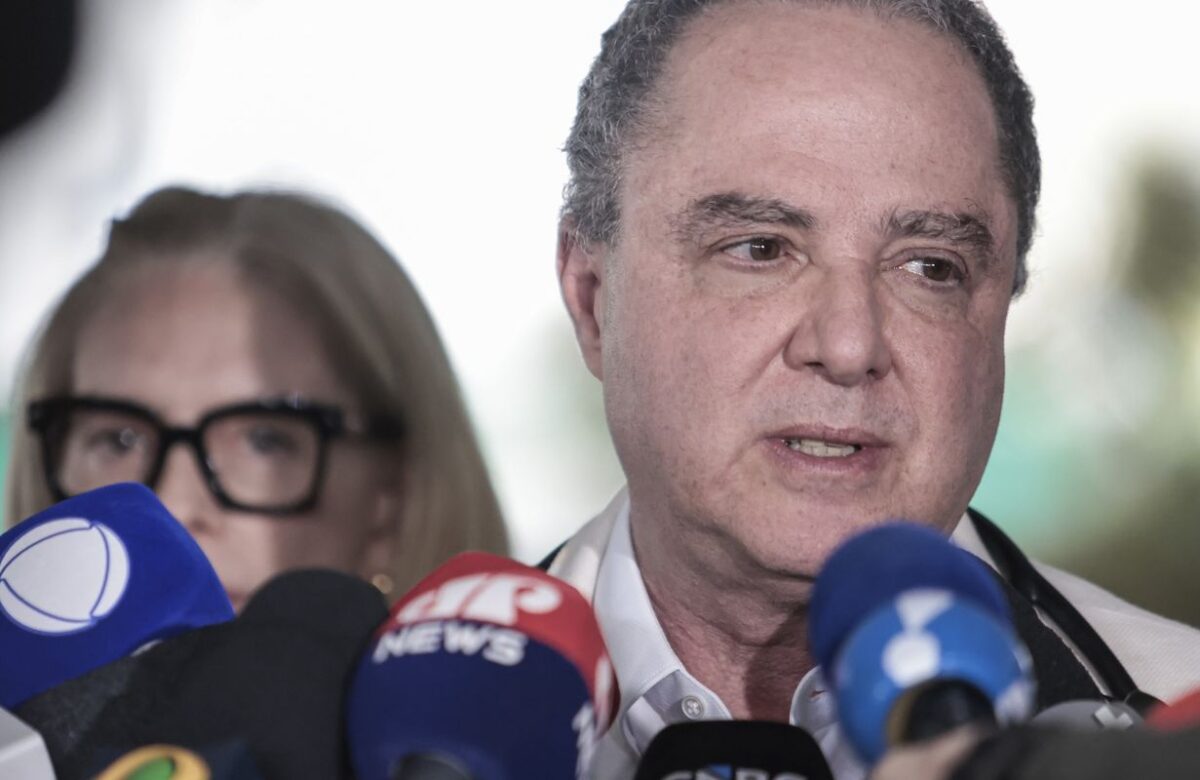 Médico diz que Lula retirou lesão e deve repousar nos próximos dias