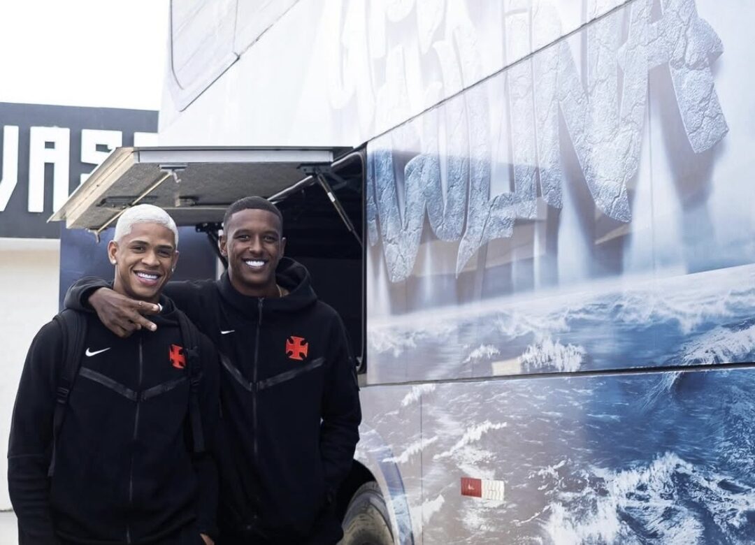 Vasco desembarca em Belém para duelo contra o Remo; saiba onde o time irá se hospedar e treinar