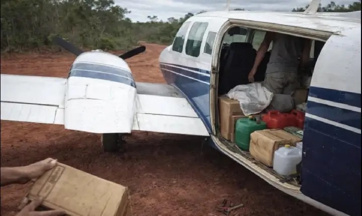 Avião desaparece após decolar de pista clandestina em Santarém; buscas continuam