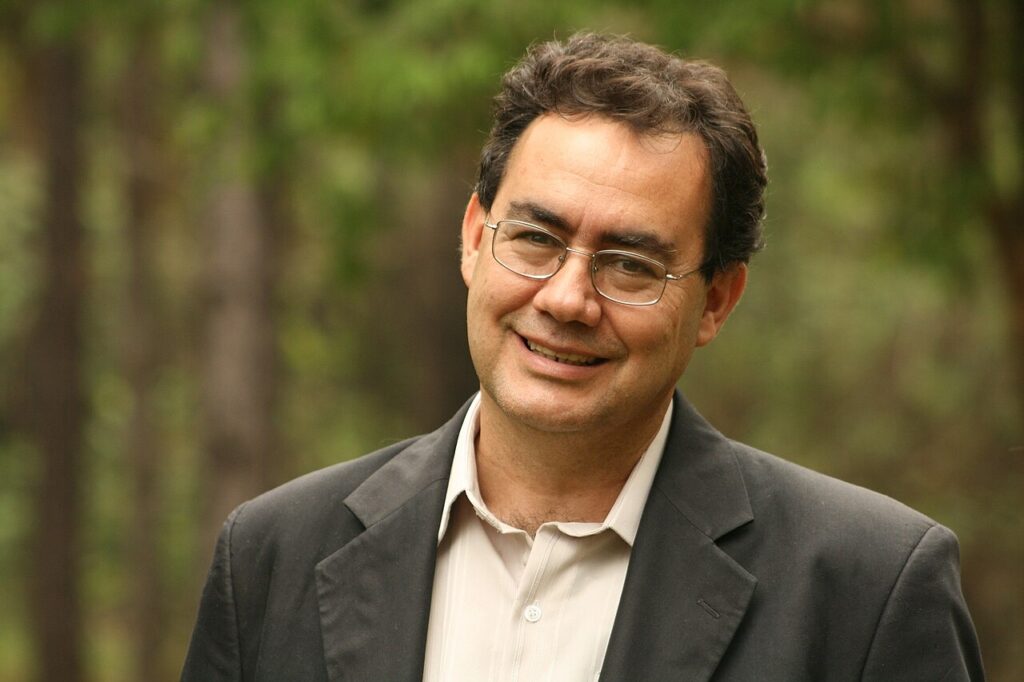 Augusto Cury anuncia pré-candidatura à Presidência pelo Avante