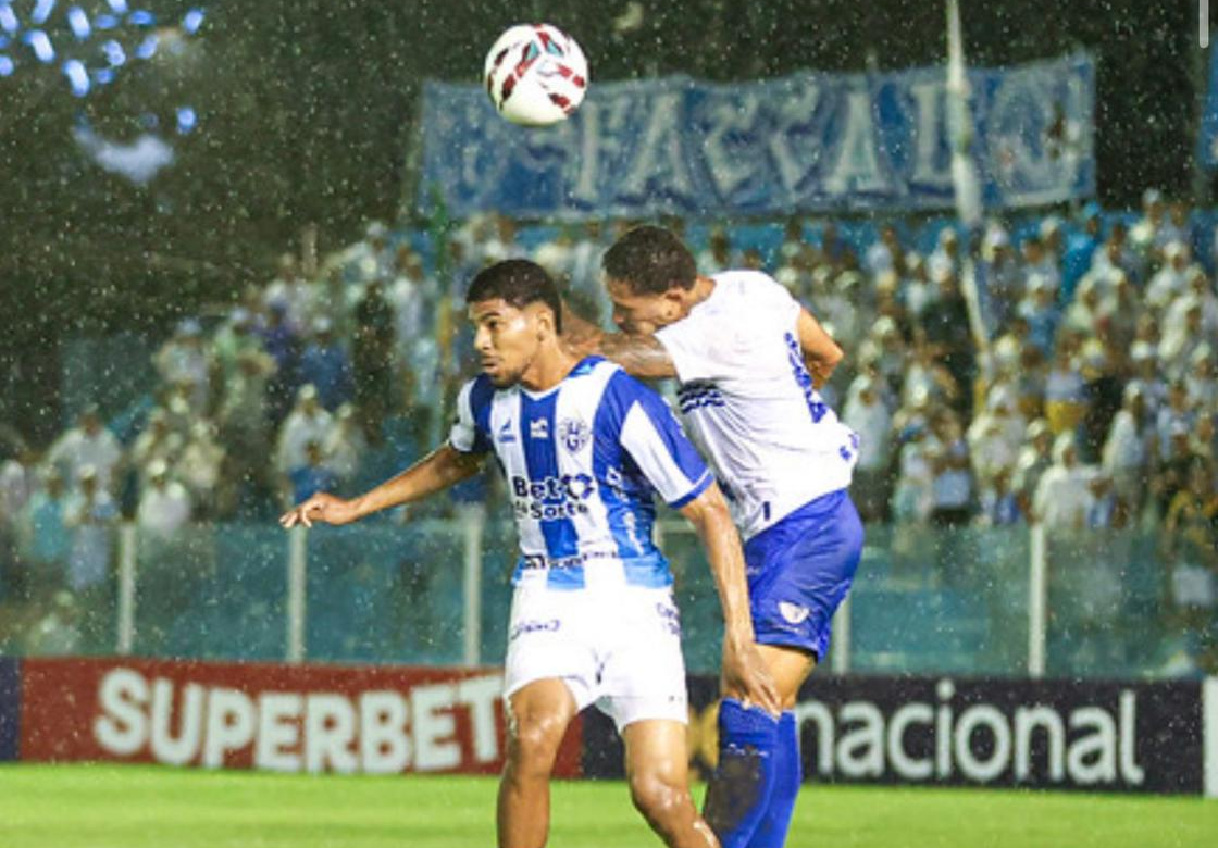 Paysandu e Barra-SC ficam no empate em Belém