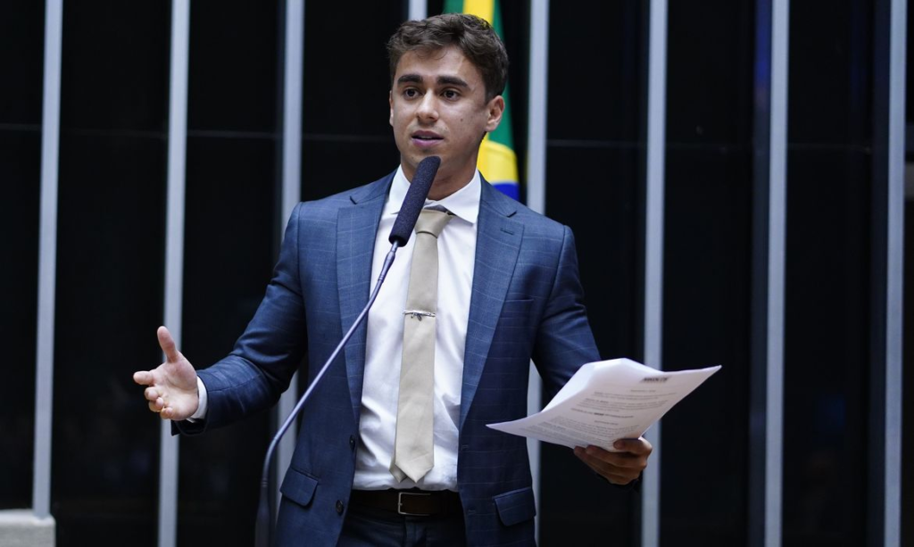 Nikolas chama Jair Renan de ‘toupeira cega’ e amplia atrito com família Bolsonaro após embate com Eduardo