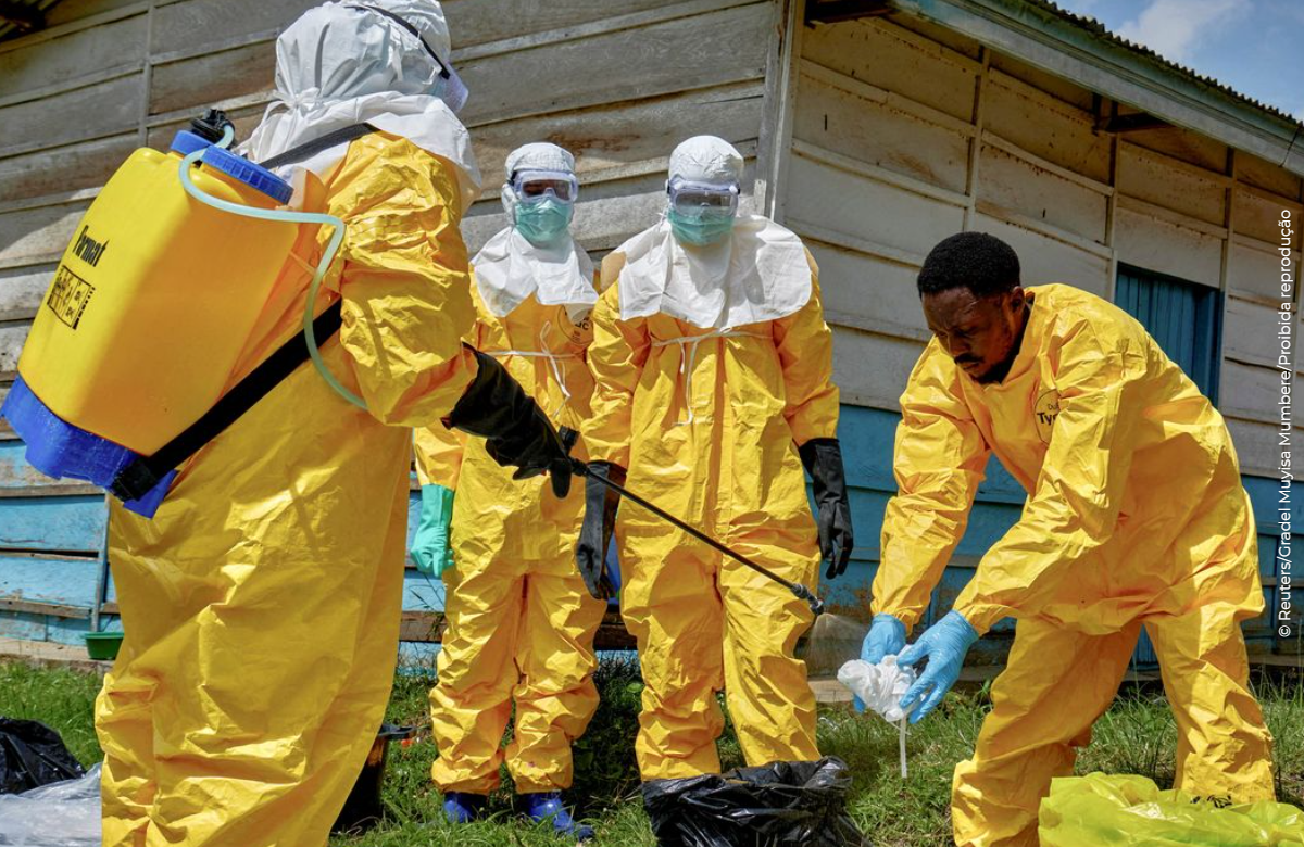 OMS declara emergência internacional por surto de Ebola na RDC e em Uganda; risco para o Brasil segue baixo