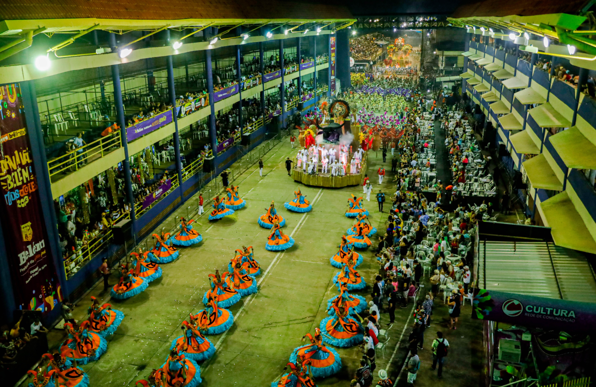 Jurados e avaliadores que trabalharam no Carnaval de Belém cobram pagamentos atrasados da Prefeitura