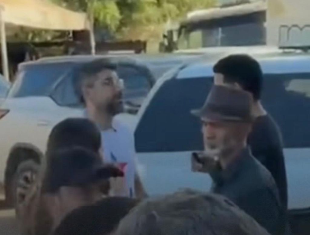 Pré-candidato ao governo, Dr. Daniel admite “vaquinha” de amigos para compra de mansão milionária no Ceará