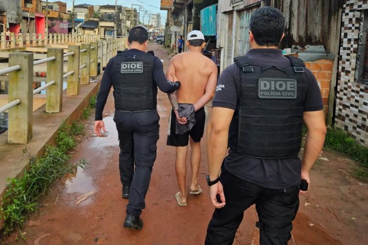 Operação prende suspeitos de agredir torcedora e roubar camisa após Re-Pa no Dia da Mulher, em Belém